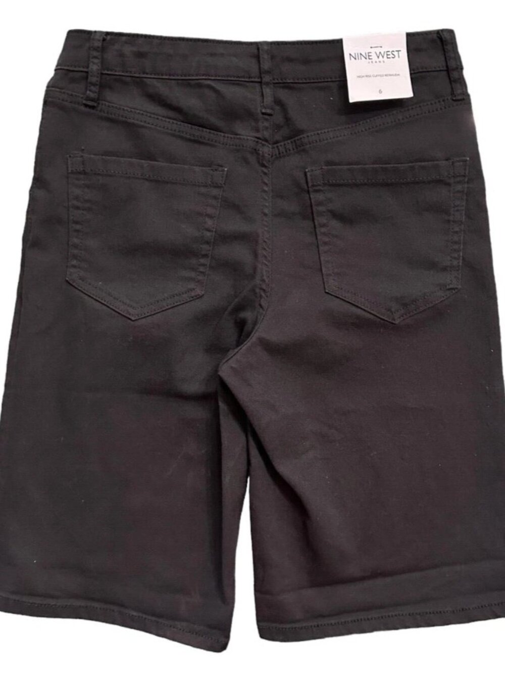New Nine West Black Cuffed Bermuda black Shorts size 14 women’s - NWT - Picture 2 of 2